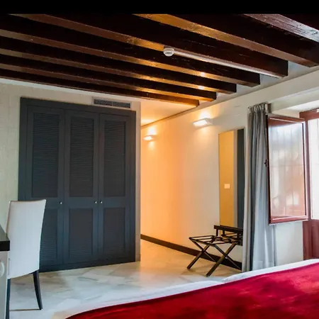 Palacio Marques De Arizon 4*